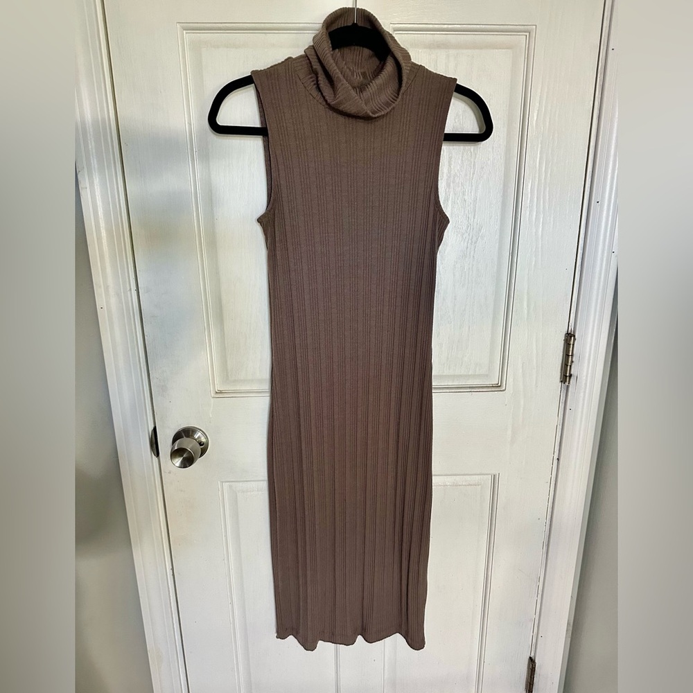 Nine West Taupe Ribbed Sleeveless Dress